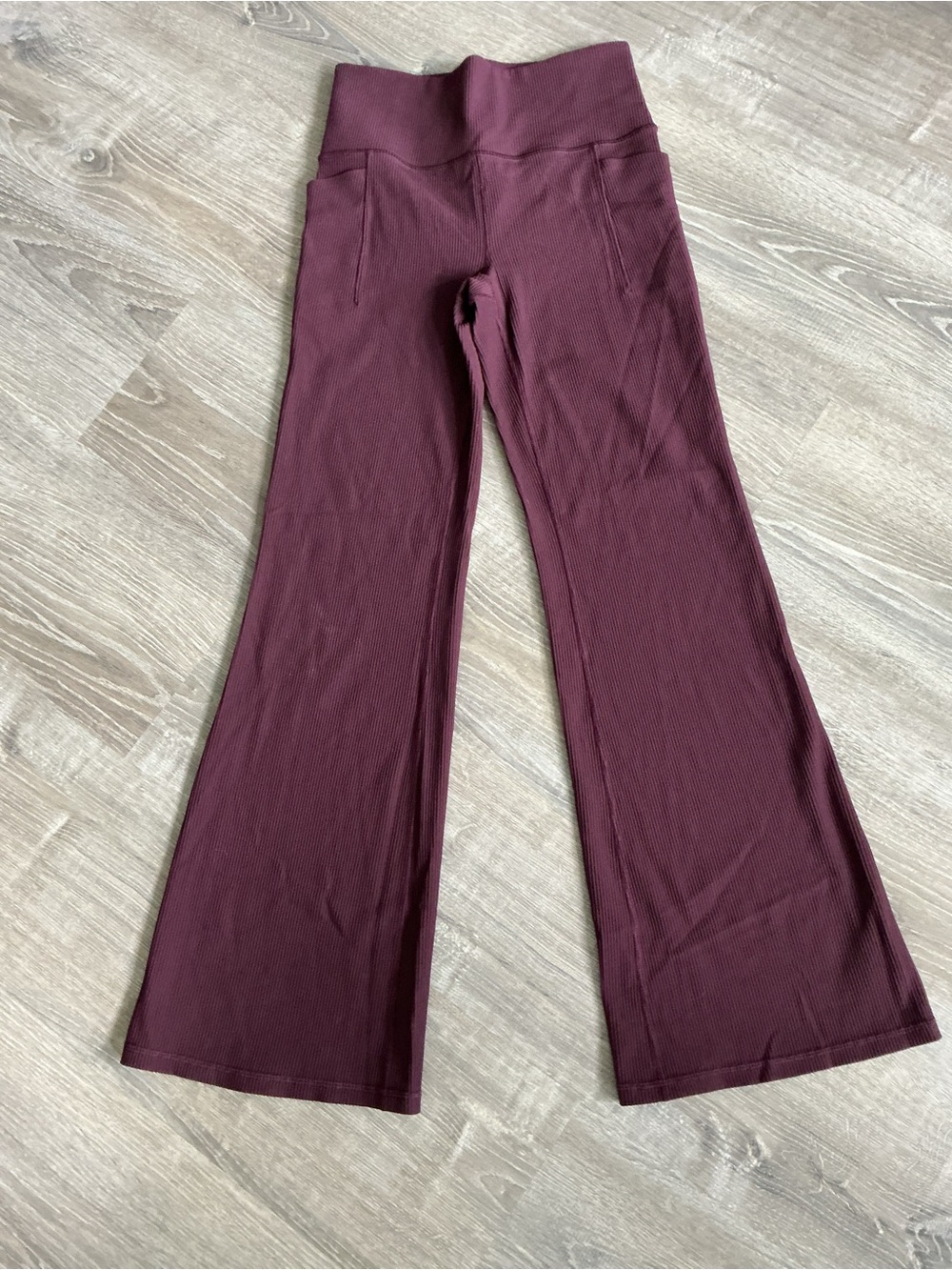Athleta Ribbed Flare Activewear Pants in Plum